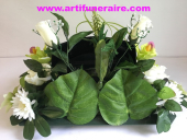 composition-florale-artificielle-deux-roues