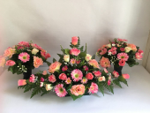 jardiniere-cone-artificielle-articles-assortis